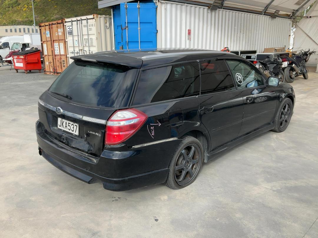 Photo '8' of Subaru Legacy