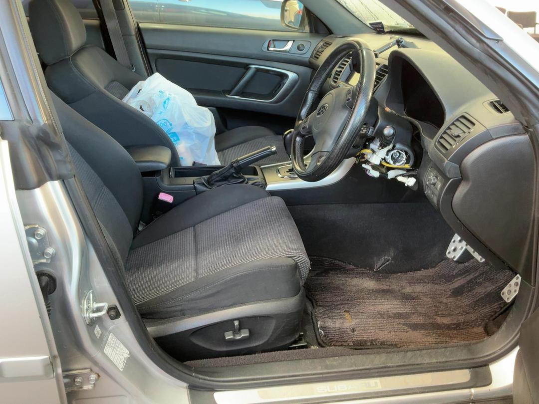Photo '14' of Subaru Legacy Photo '14' of Subaru Legacy