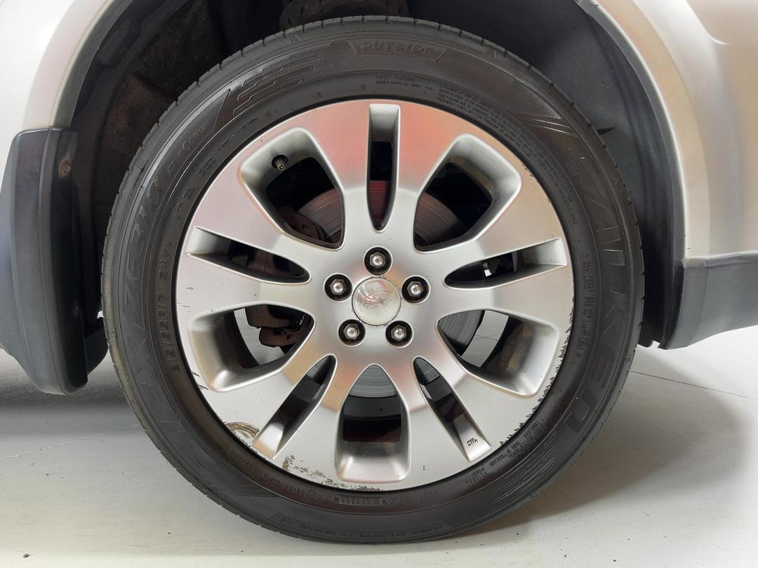 Photo '9' of Subaru Legacy