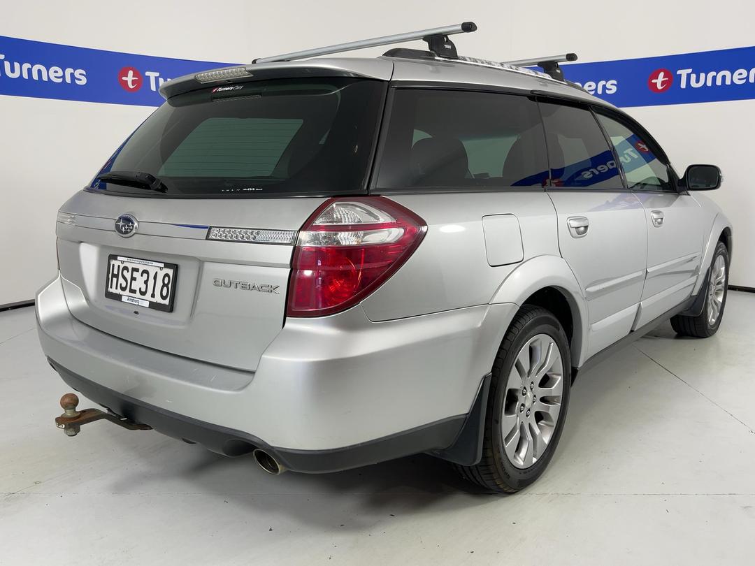 Photo '7' of Subaru Legacy