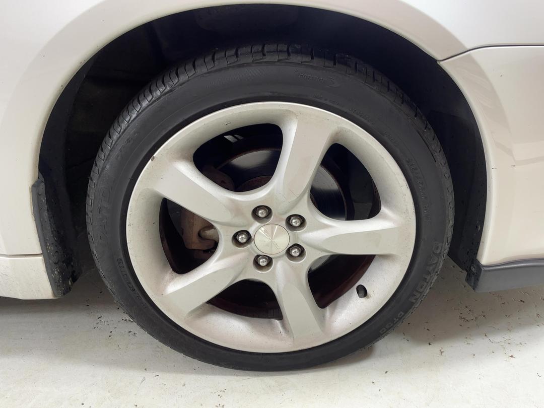 Photo '9' of Subaru Legacy
