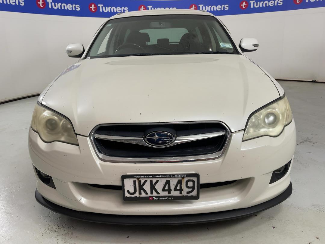 Photo '2' of Subaru Legacy