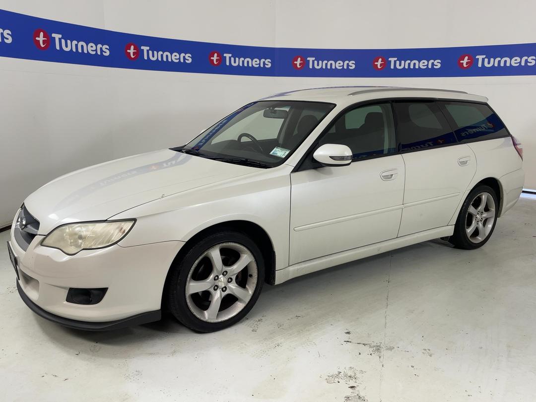Photo '4' of Subaru Legacy
