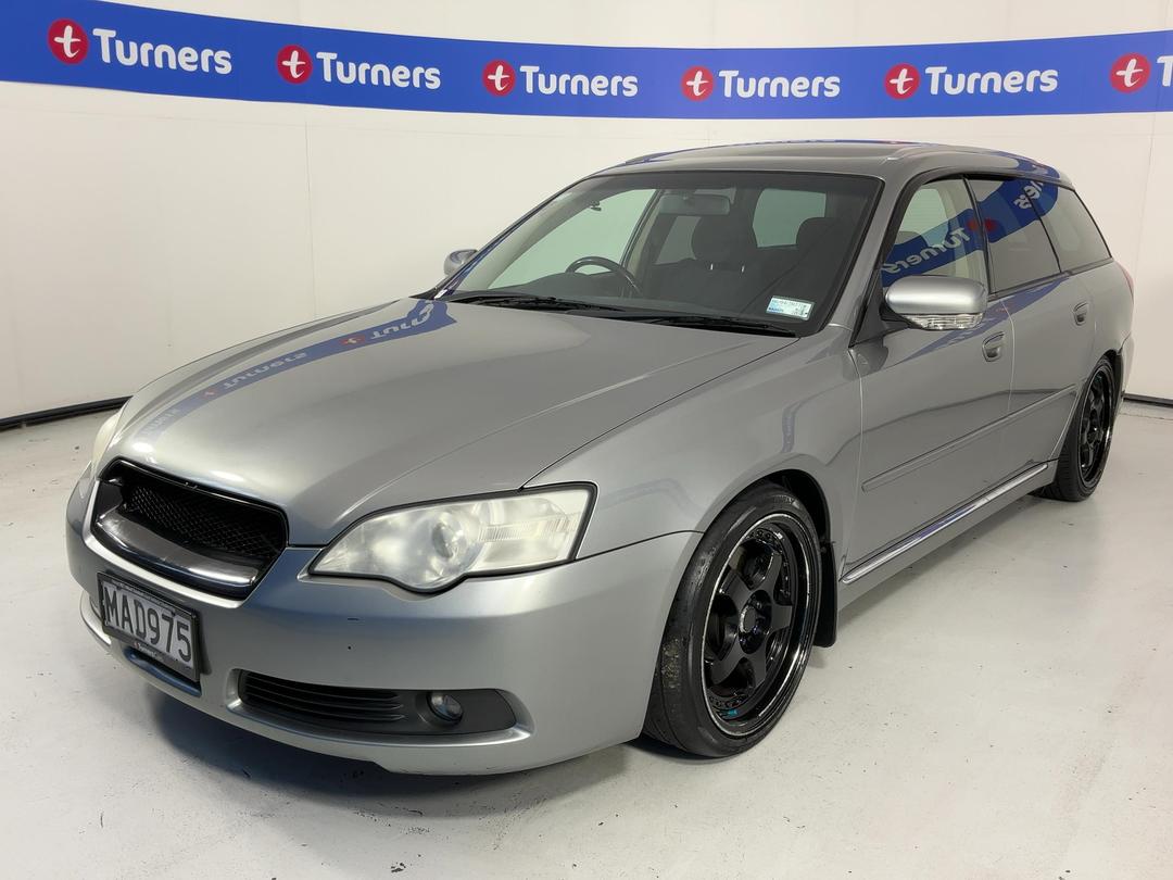 Photo '4' of Subaru Legacy