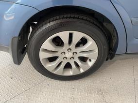 Photo '12' of Subaru Legacy