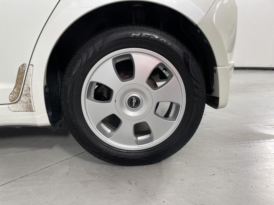 Photo '11' of Suzuki Swift