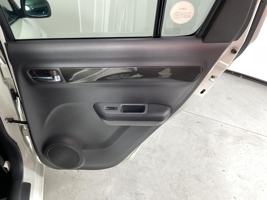 Photo '19' of Suzuki Swift