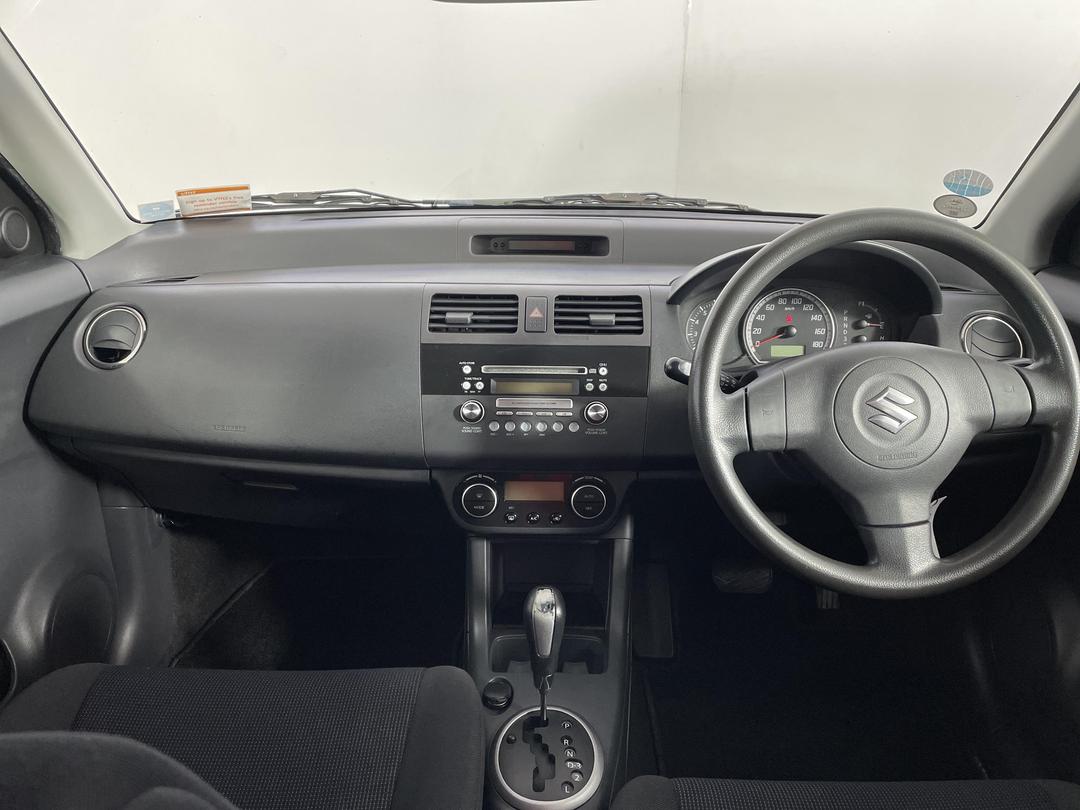 Photo '17' of Suzuki Swift