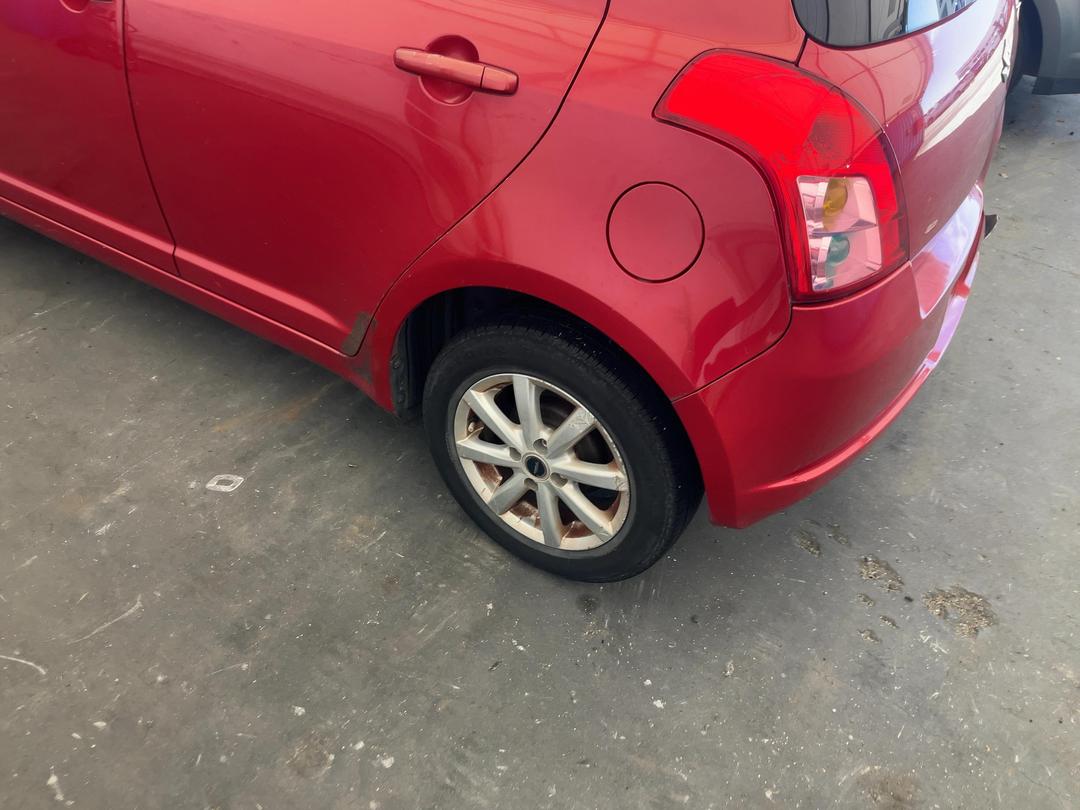 Photo '9' of Suzuki Swift