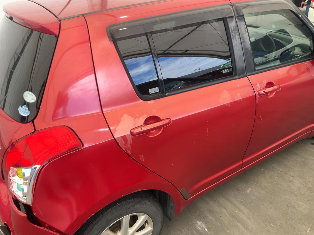 Photo '14' of Suzuki Swift