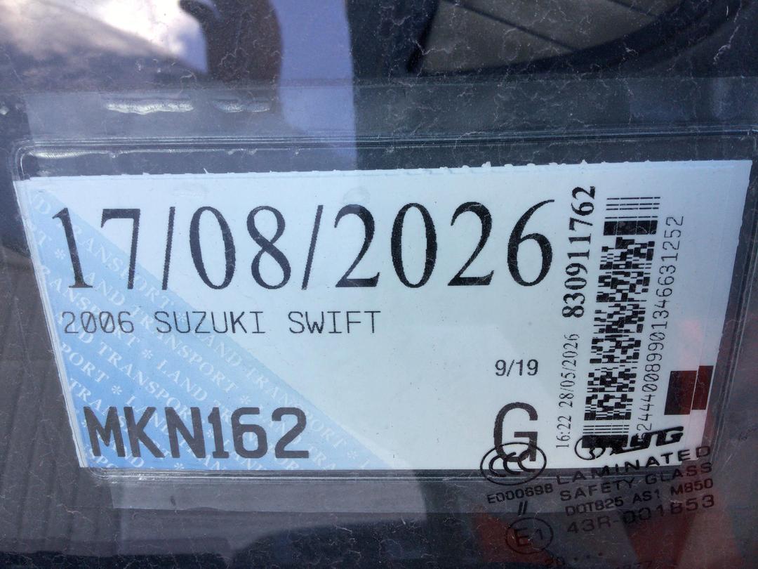 Photo '17' of Suzuki Swift Photo '17' of Suzuki Swift