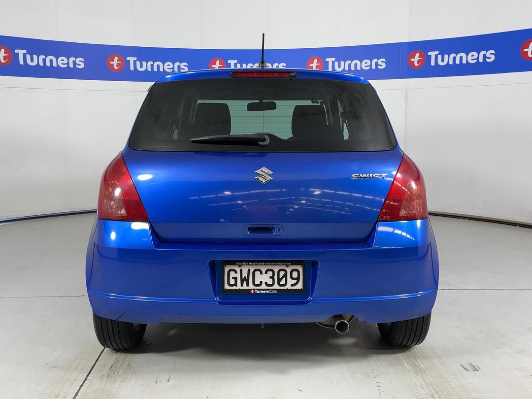 Photo '6' of Suzuki Swift