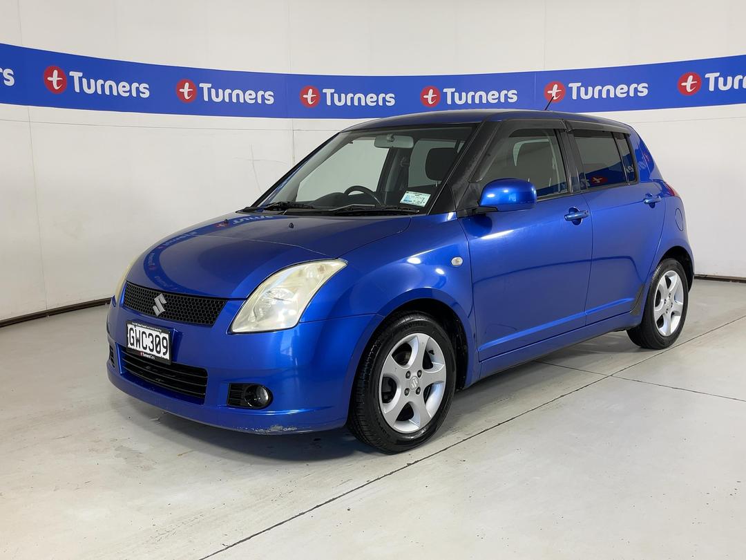 Photo '4' of Suzuki Swift