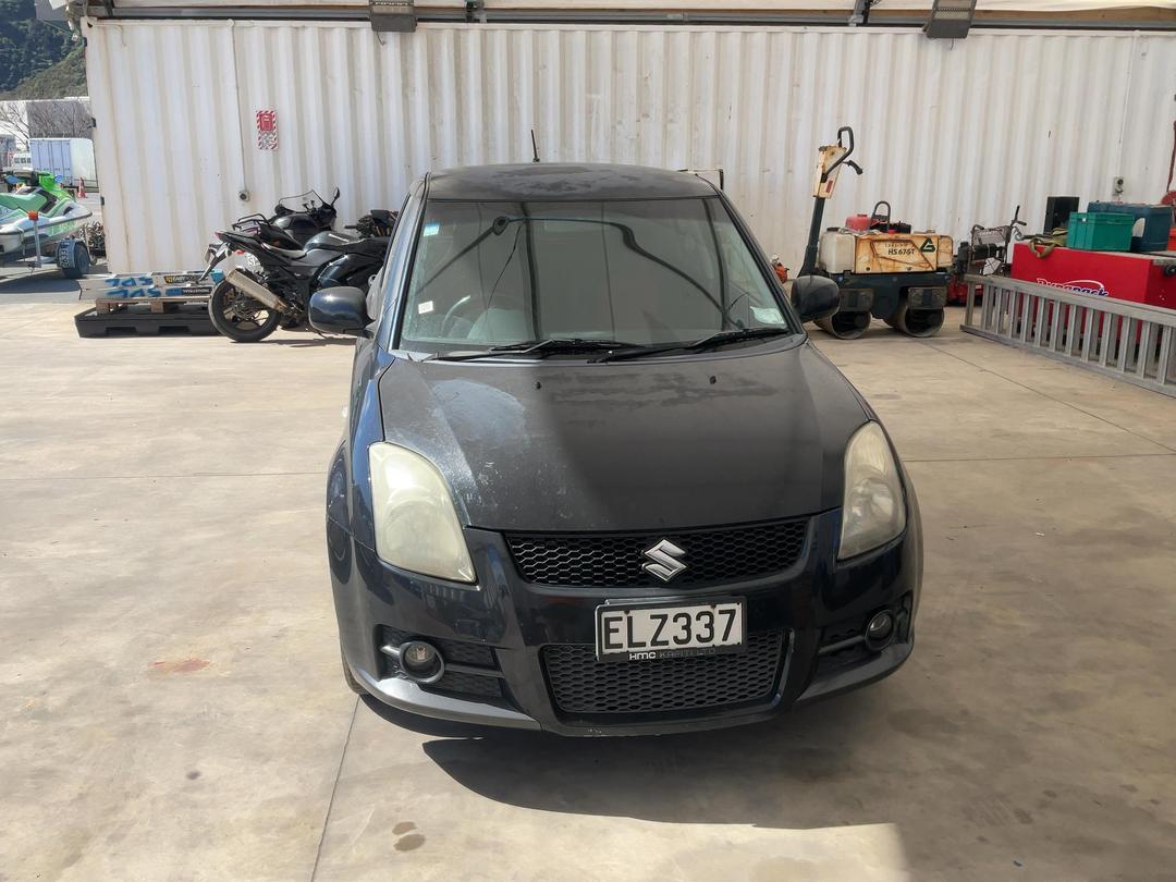 Photo '2' of Suzuki Swift Photo '2' of Suzuki Swift