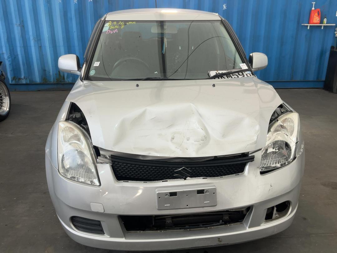 Photo '2' of Suzuki Swift Photo '2' of Suzuki Swift