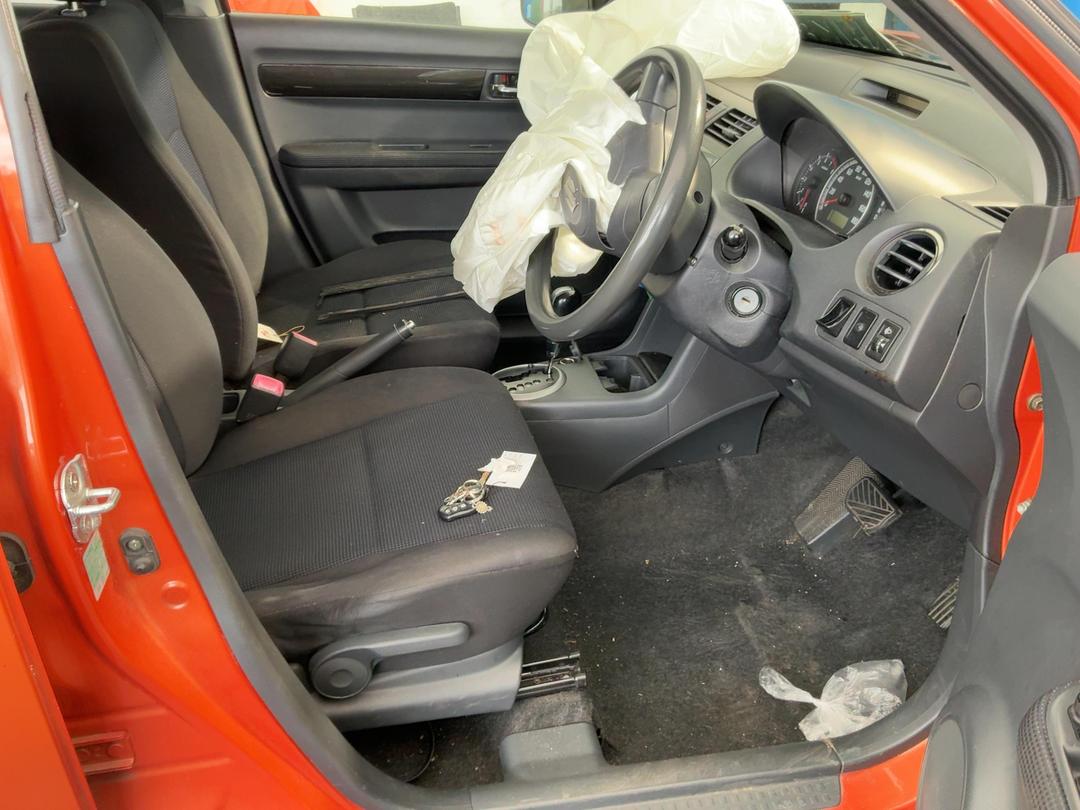Photo '13' of Suzuki Swift Photo '13' of Suzuki Swift