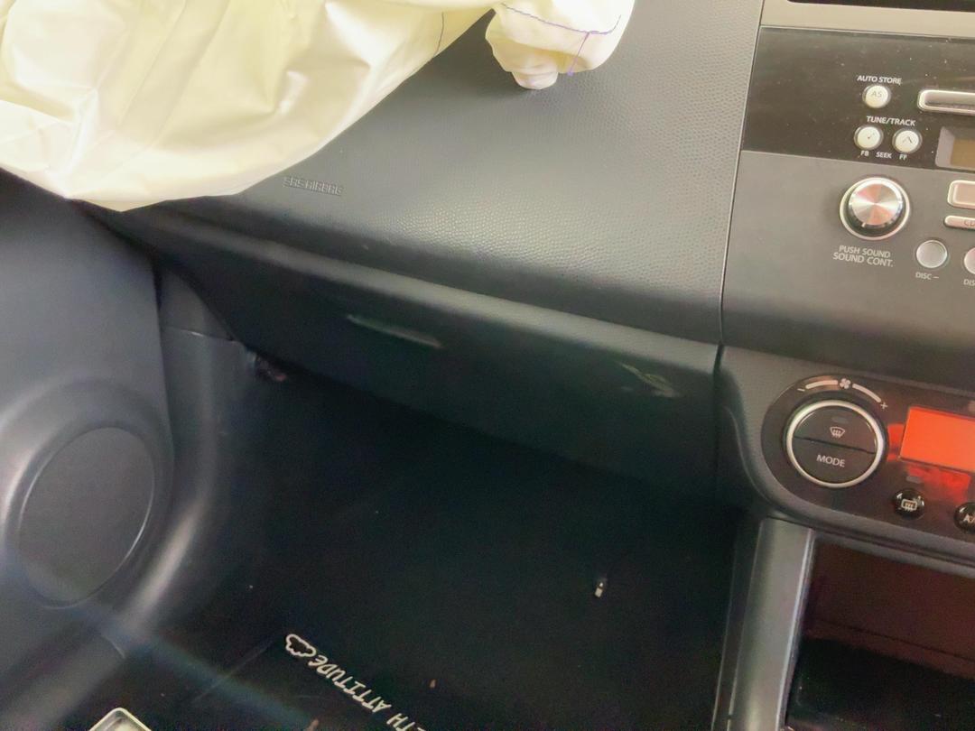 Photo '18' of Suzuki Swift Photo '18' of Suzuki Swift