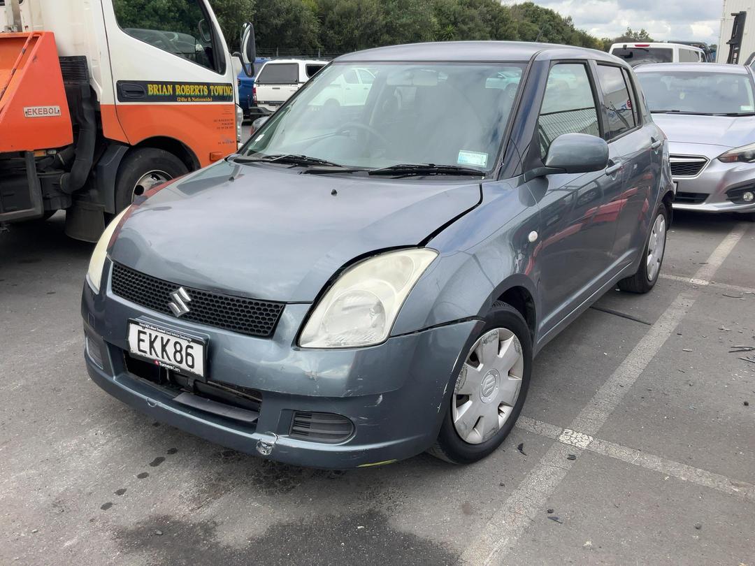 Photo '2' of Suzuki Swift Photo '2' of Suzuki Swift