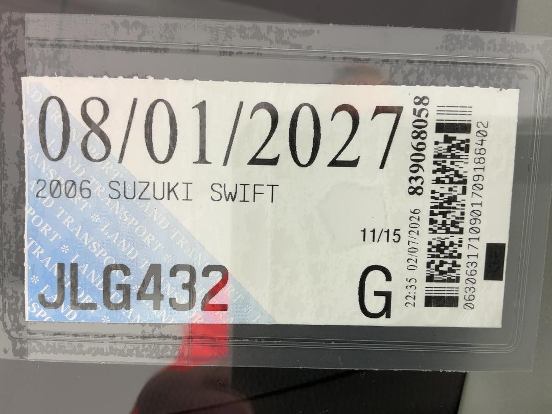 Photo '25' of Suzuki Swift