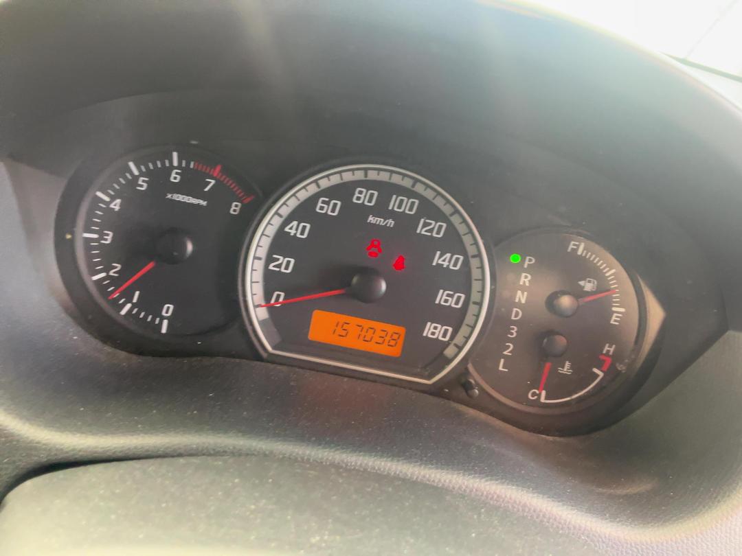 Photo '15' of Suzuki Swift Photo '15' of Suzuki Swift