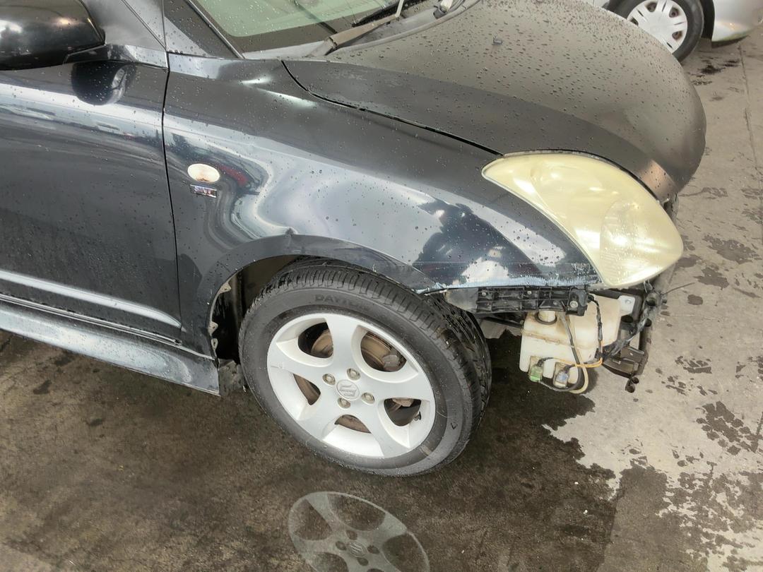 Photo '2' of Suzuki Swift Photo '2' of Suzuki Swift