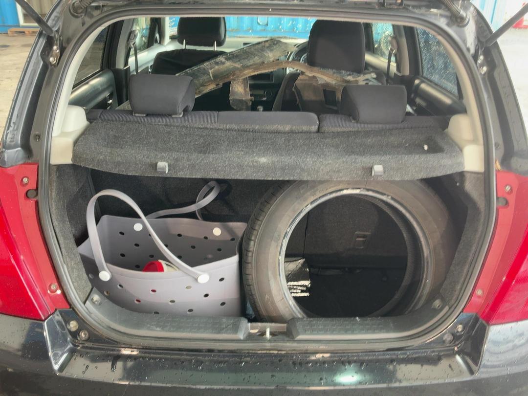 Photo '9' of Suzuki Swift Photo '9' of Suzuki Swift