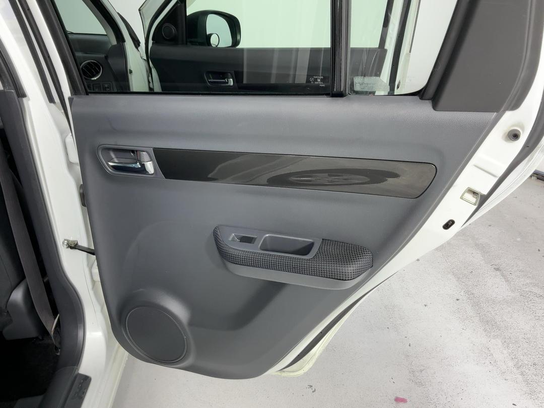 Photo '19' of Suzuki Swift