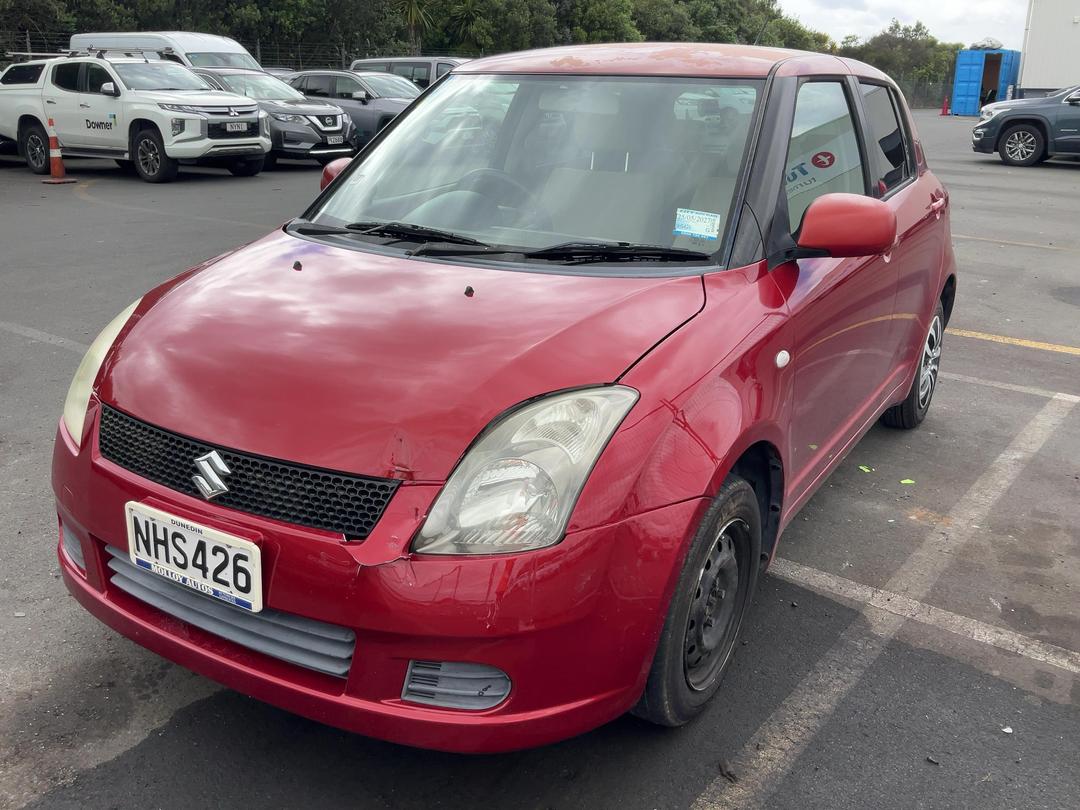 Photo '2' of Suzuki Swift Photo '2' of Suzuki Swift