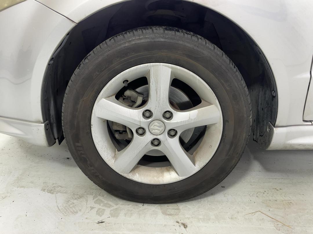 Photo '10' of Suzuki SX4