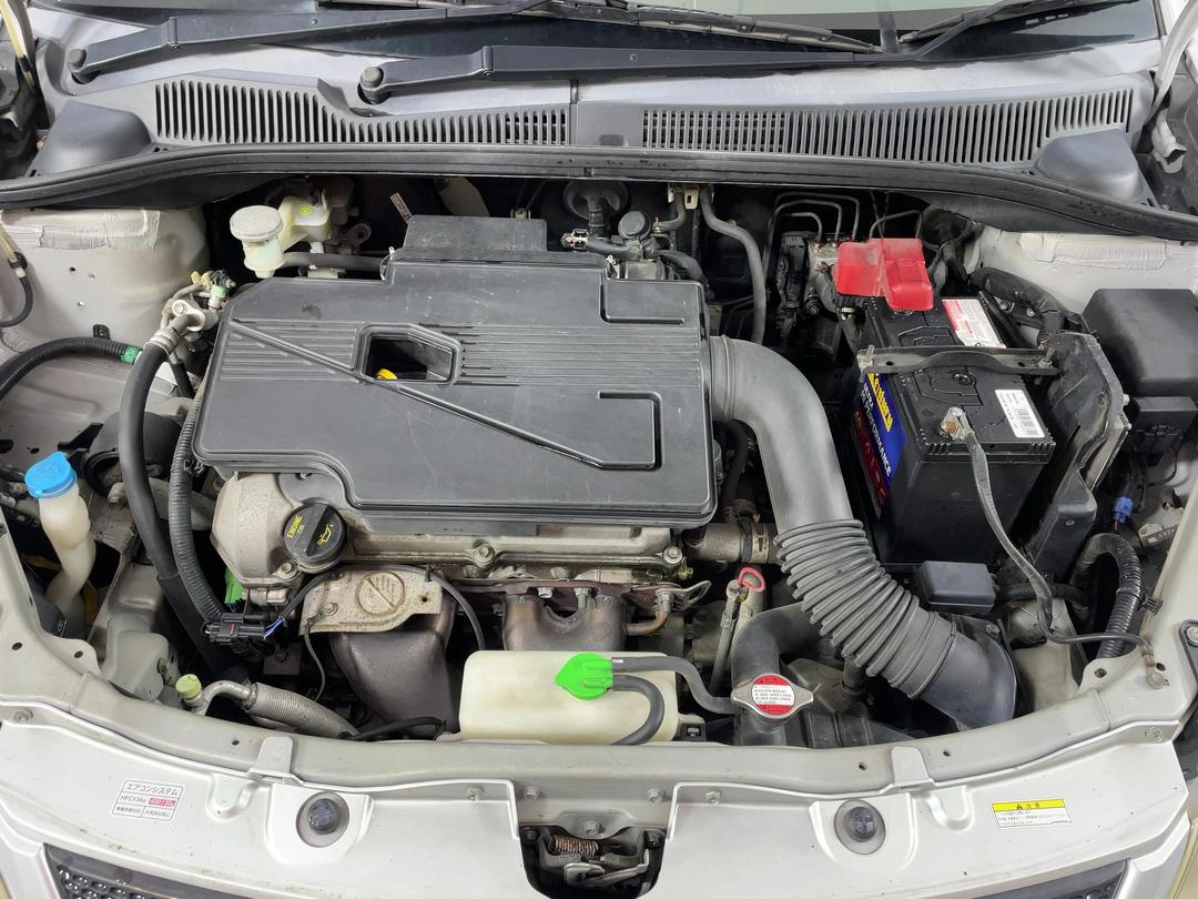 Photo '13' of Suzuki SX4