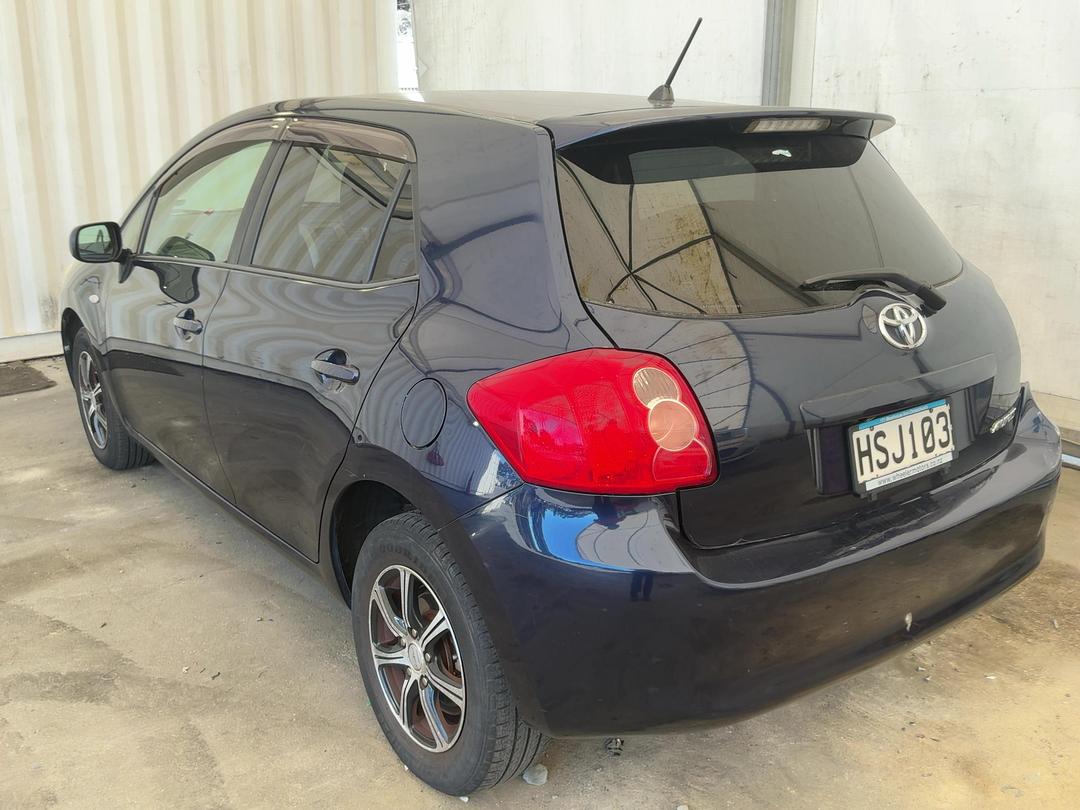 Photo '7' of Toyota Auris Photo '7' of Toyota Auris