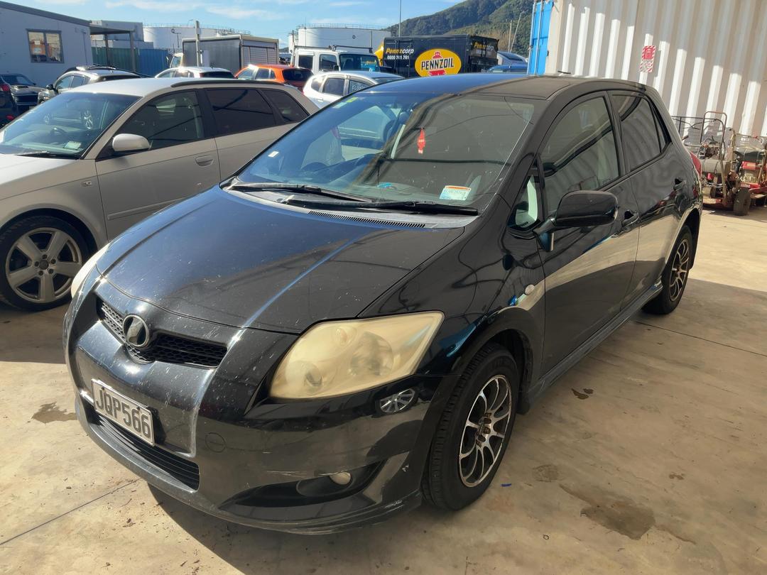 Photo '3' of Toyota Auris