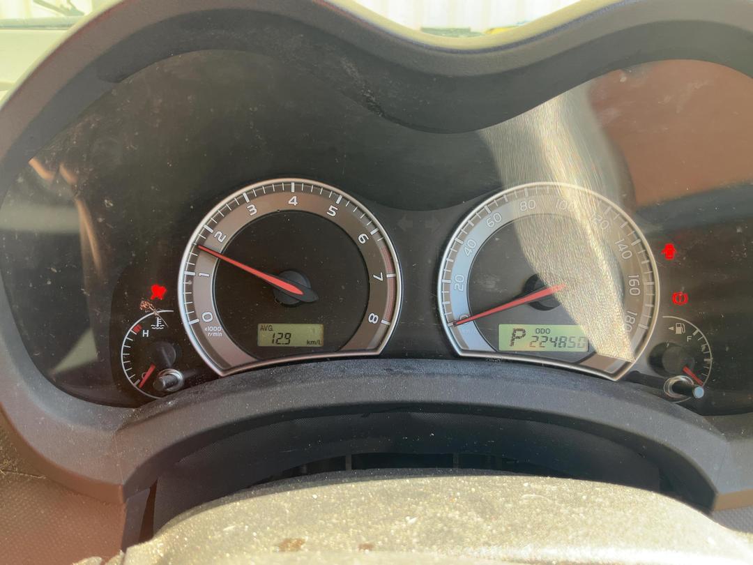 Photo '10' of Toyota Auris