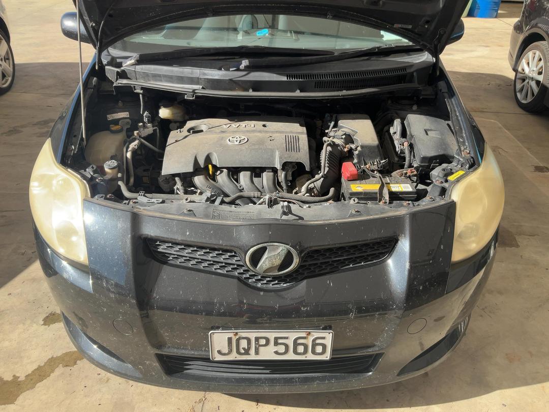 Photo '15' of Toyota Auris