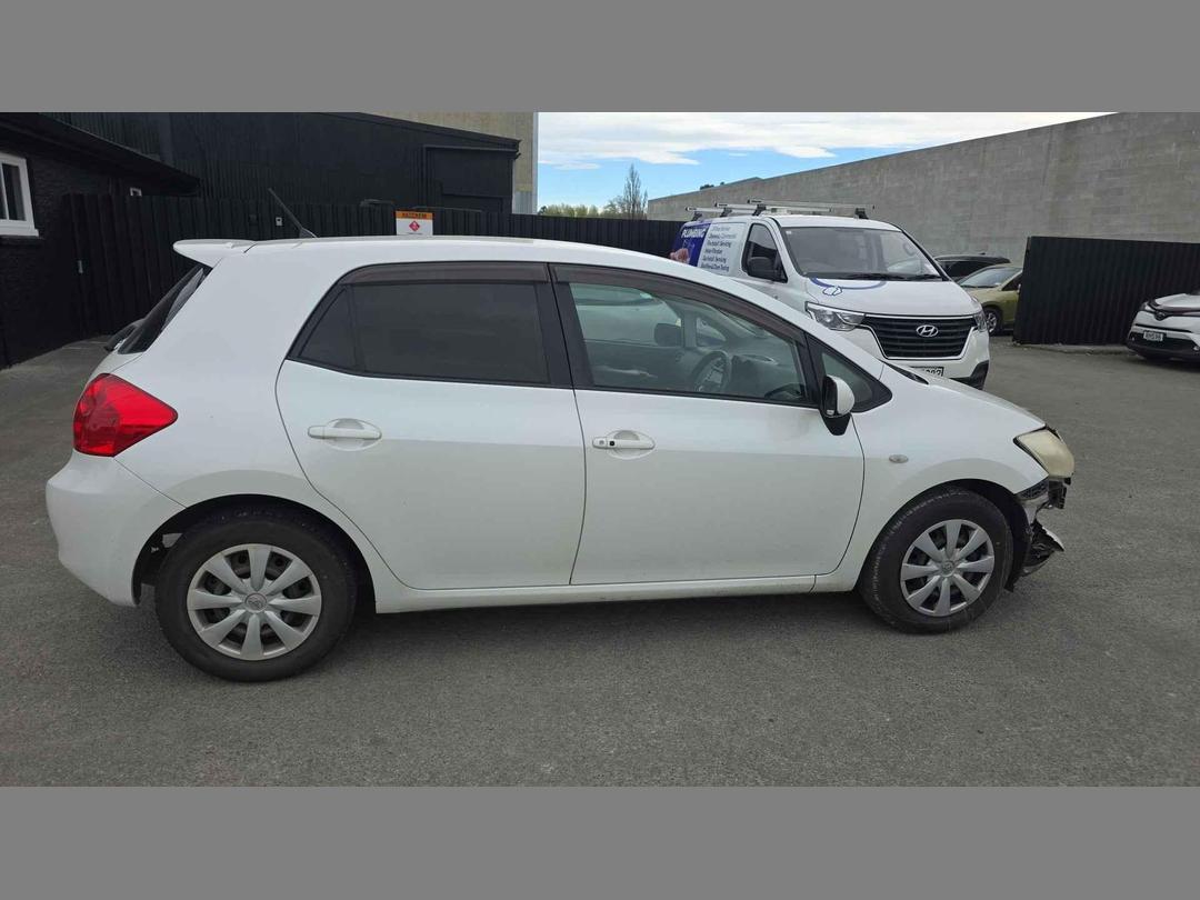 Photo '6' of Toyota Auris Photo '6' of Toyota Auris