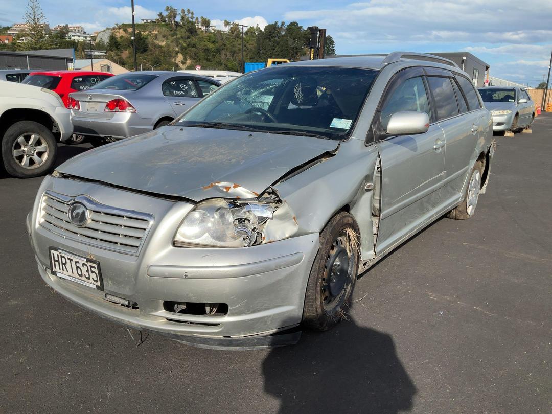 Photo '5' of Toyota Avensis