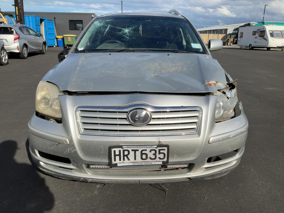 Photo '6' of Toyota Avensis