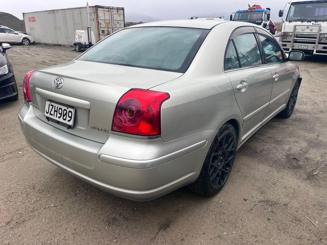 Photo '5' of Toyota Avensis Photo '5' of Toyota Avensis