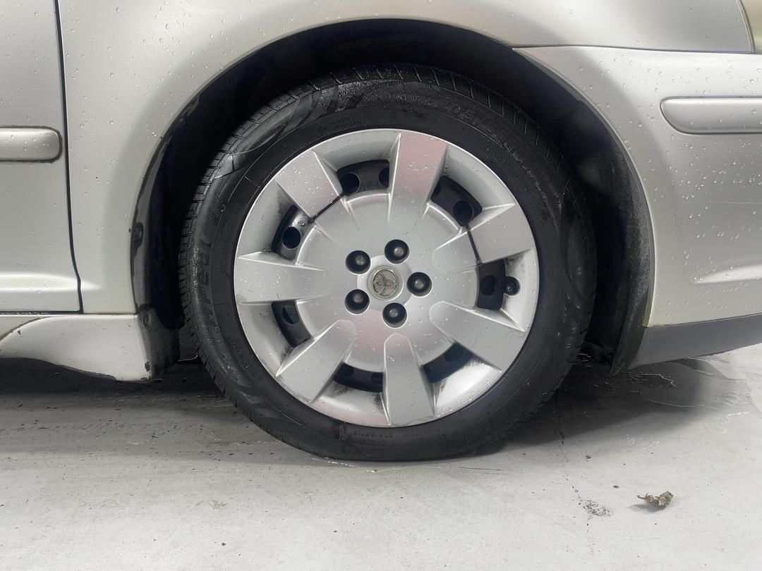 Photo '9' of Toyota Avensis
