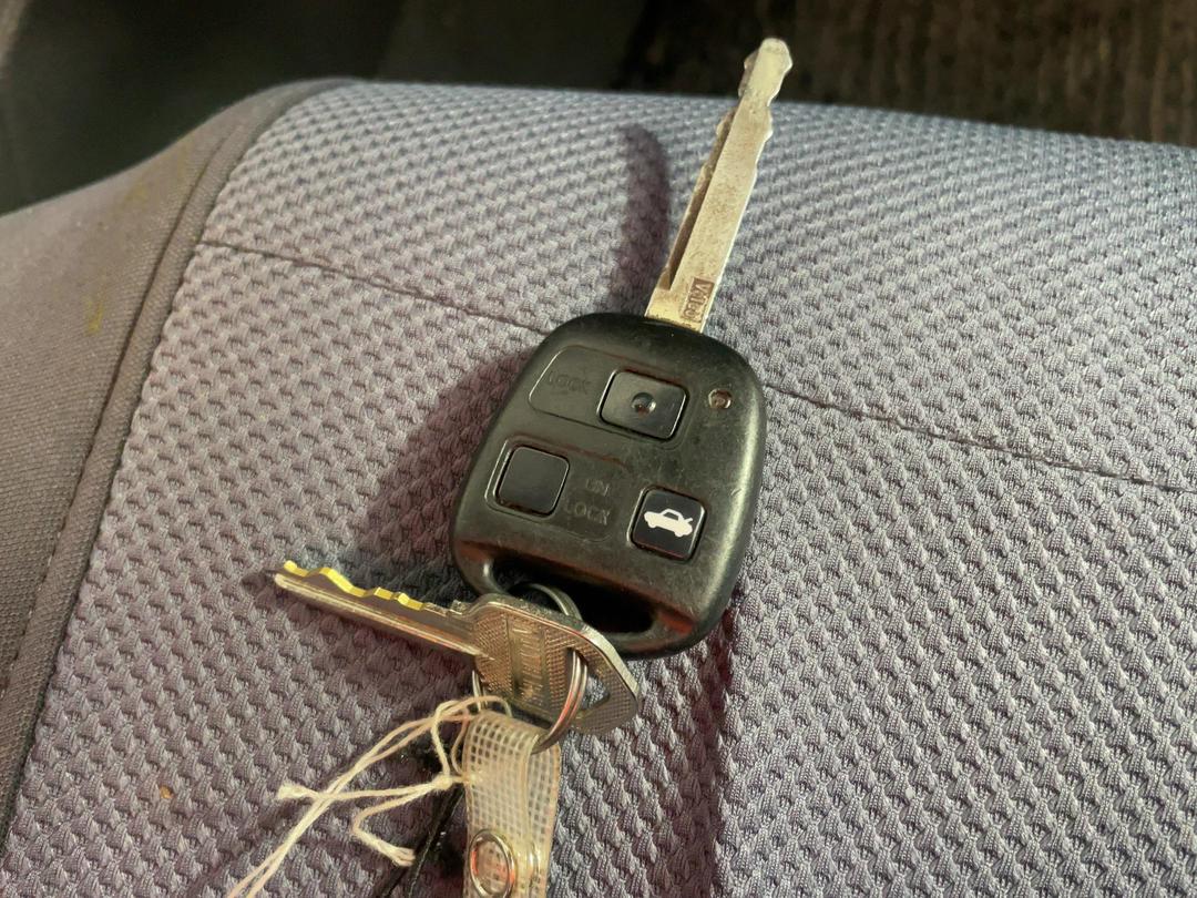 Photo '22' of Toyota Avensis