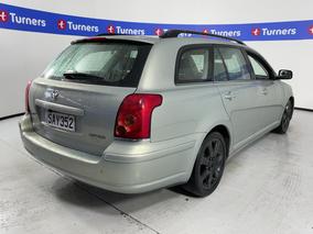 Photo '7' of Toyota Avensis