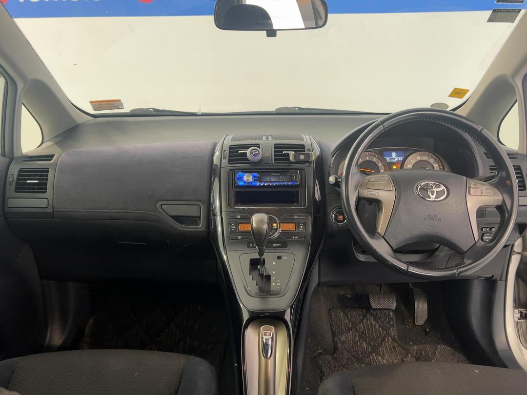 Photo '17' of Toyota Blade
