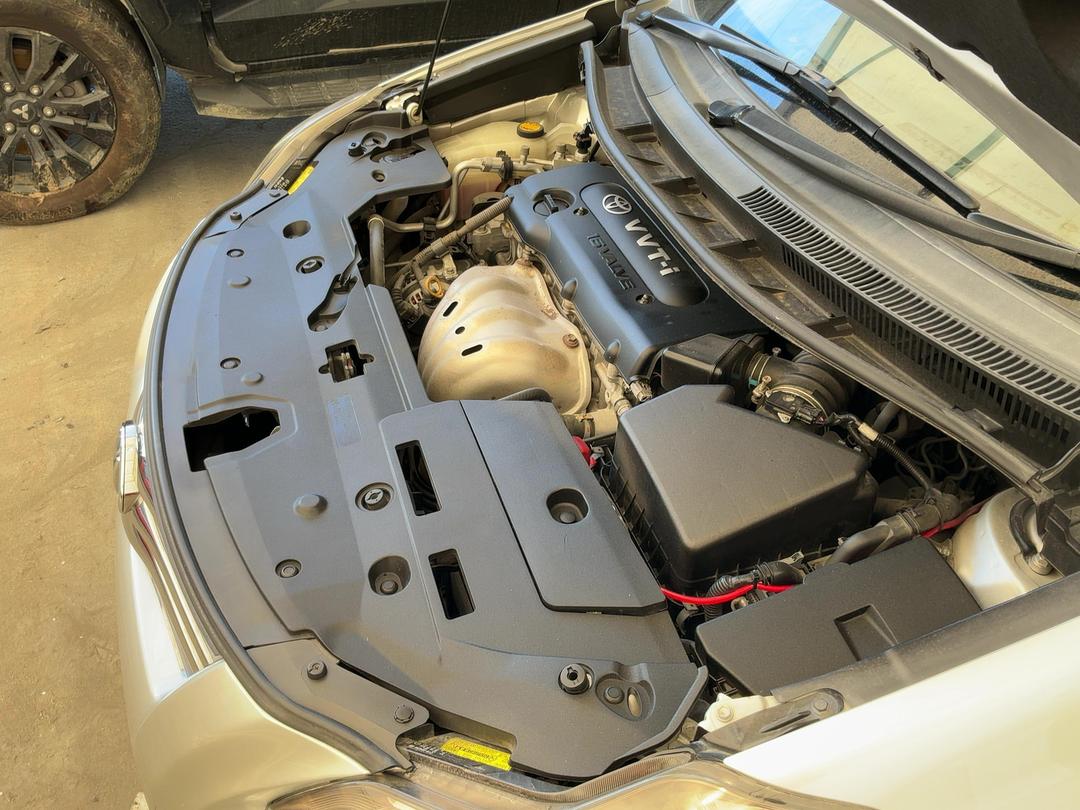 Photo '10' of Toyota Blade