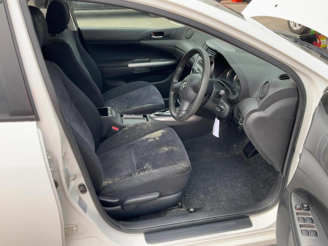 Photo '11' of Toyota Caldina Z Photo '11' of Toyota Caldina Z