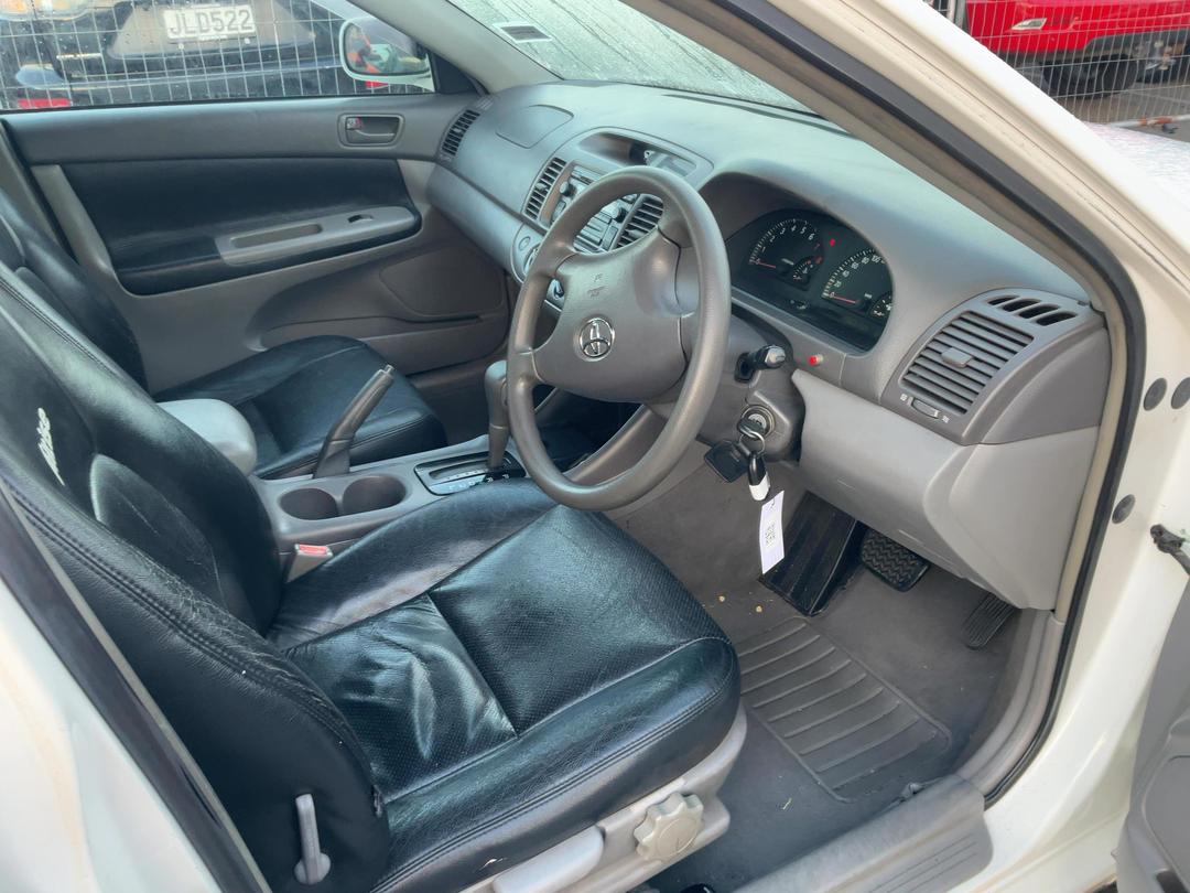 Photo '13' of Toyota Camry Altise