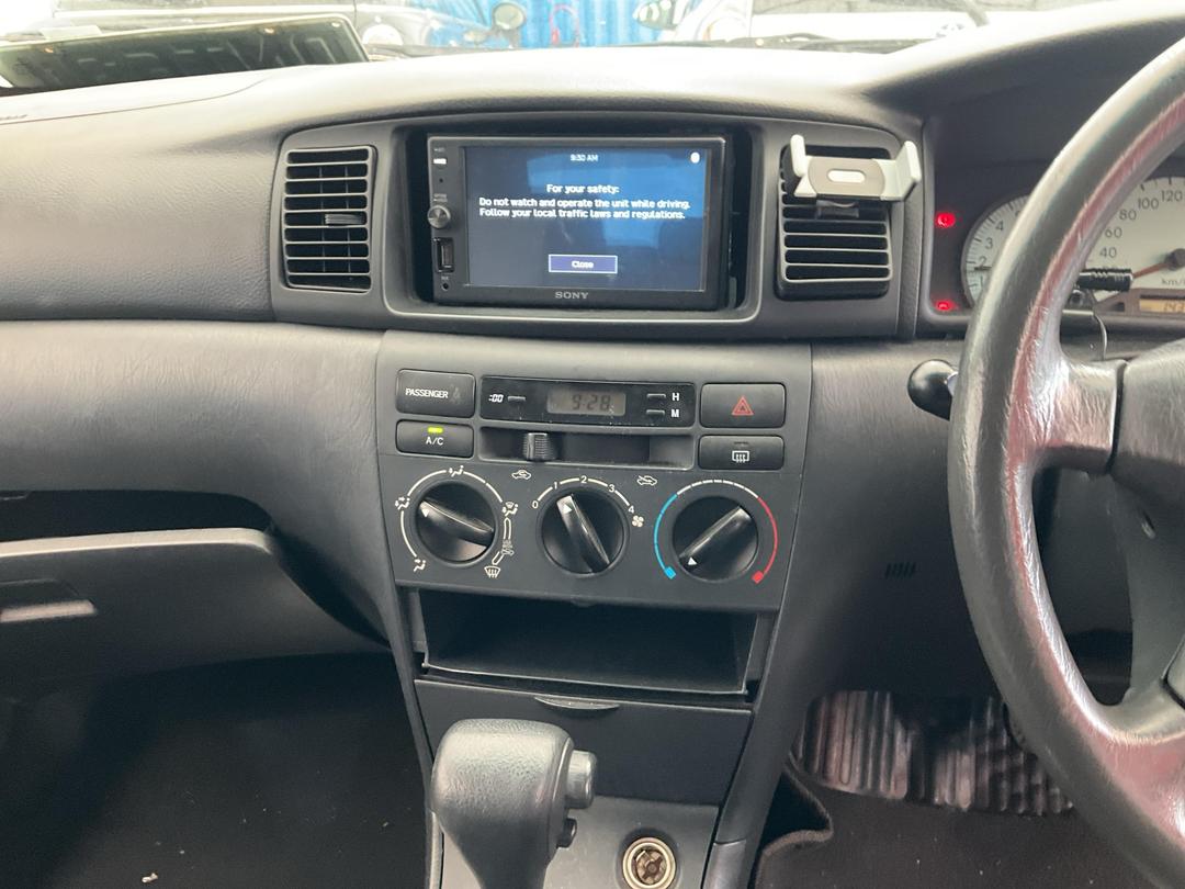 Photo '10' of Toyota Corolla GL