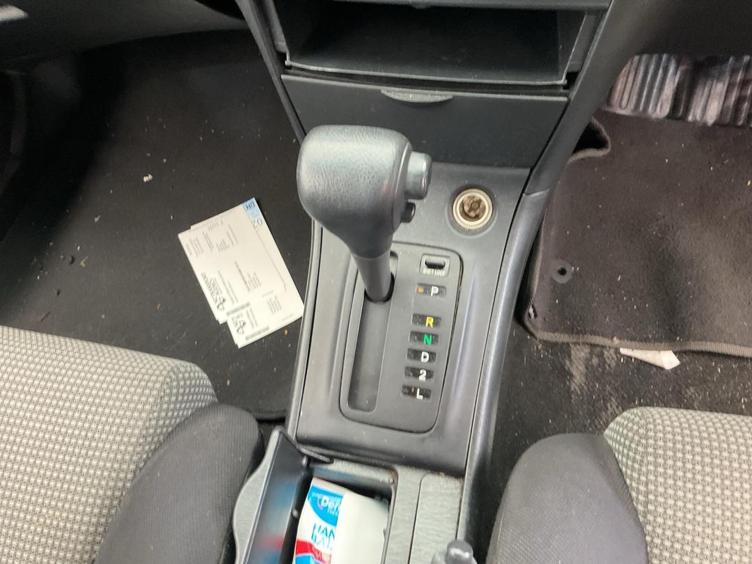 Photo '9' of Toyota Corolla GL