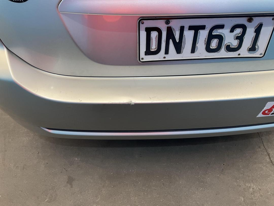 Photo '28' of Toyota Corolla GL