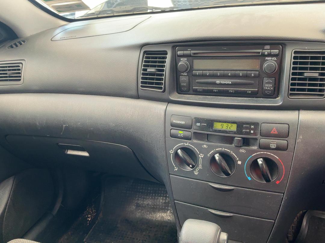 Photo '18' of Toyota Corolla GL