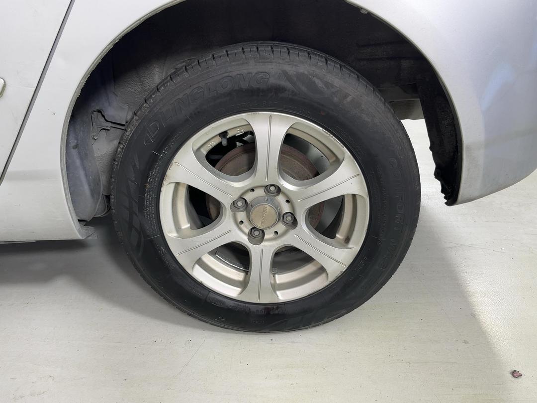 Photo '11' of Toyota Corolla